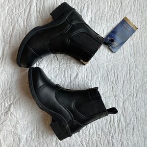 Girls Ovation Paddock Boots - NWT - size 3
